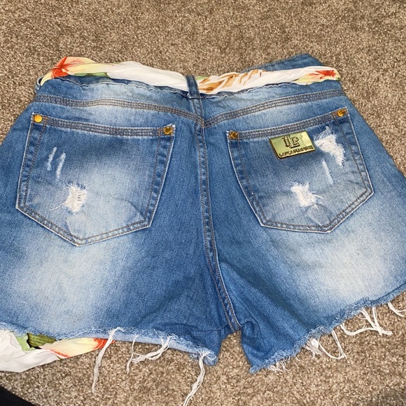 Lança Perfume short | Made in Brazil - Picture 2 of 5